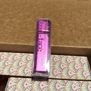 About-face fractal glitter eye paint color unfazed